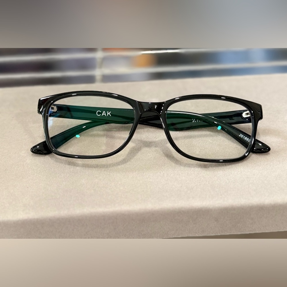 Zenni Eyeglass Frames and Case Black Rectangle Lightweight - Picture 5 of 14